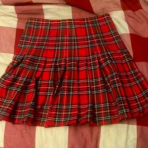BRANDY MELVILLE PLAID SKIRT